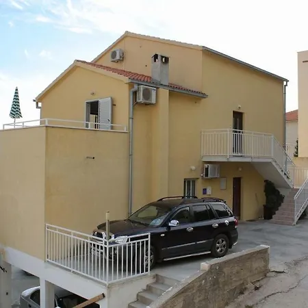 דירה In With Sea View, Terrace, Air Conditioning, Wifi 3615-2