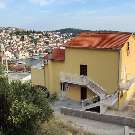Apartamento In With Sea View, Terrace, Air Conditioning, Wifi 3615-2 Hvar Town